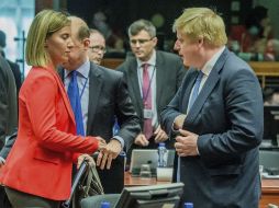 Johnson asegura haber tenido una buena conversación sobre el 'Brexit' con la representante diplomática de la UE, Federica Mogherini. EFE / S. Lecocq