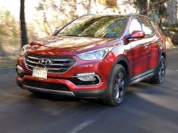 Hyundai Santa Fe Sport 2017. Los SUV's puede representar hasta 40 % de las ventas de la empresa este año. SUN / P. Vidales