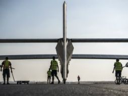 Si las circunstancias climatológicas lo permiten, el avión solar emprenderá finalmente su último vuelo la noche del sábado. TWITTER / @solarimpulse