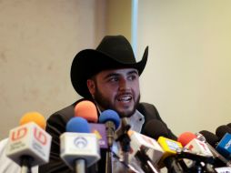 Gerardo Ortiz continuará con sus fechas de presentaciones por México y EU. AFP / F. Brito