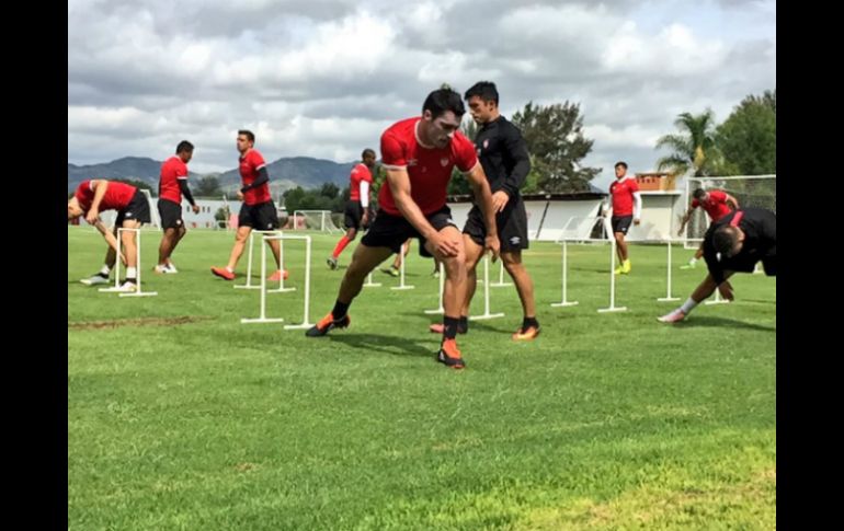 Rayos de Necaxa comienza su nueva aventura en la máxima categoría con un empate sin goles frente a Cruz Azul. TWITTER / @ClubNecaxa