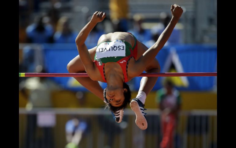 El mandatario publica la atleta es un orgullo para México debido a la medalla que obtuvo para el país. AP / ARCHIVO