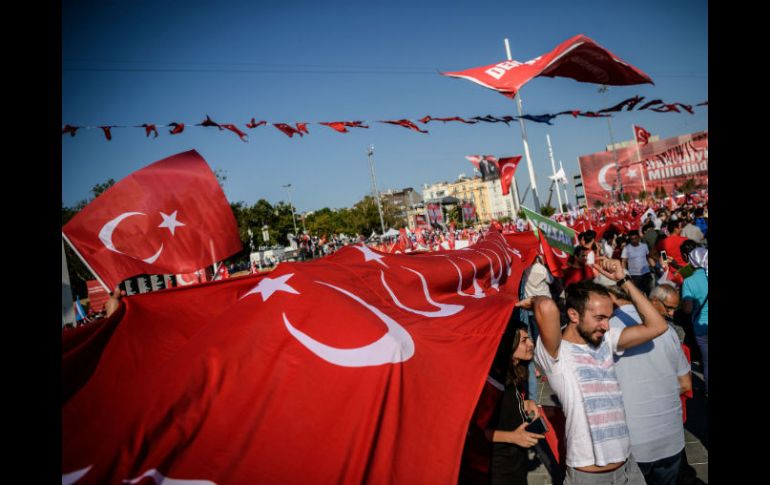 En el último año, las autoridades turcas han intervenido varios diarios y emisoras de televisión gülenistas. AFP / O. Kose