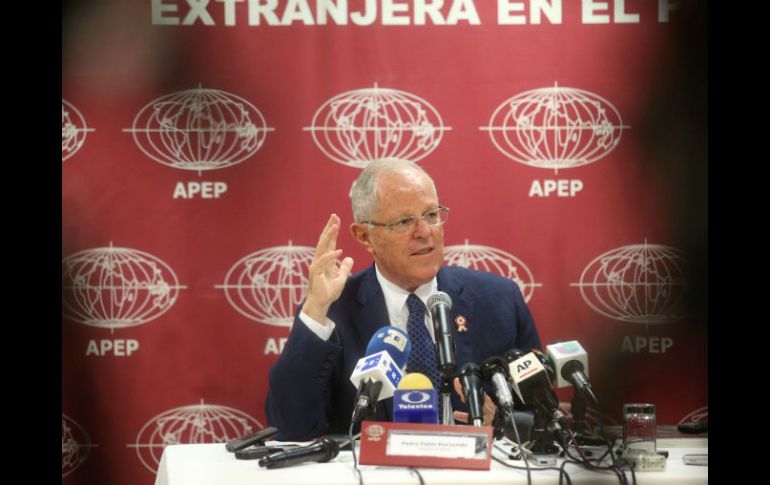 El presidente electo reitera que está dispuesto a firmar una ley que permita el arresto domiciliario a presos adultos mayores. EFE / E. Arias