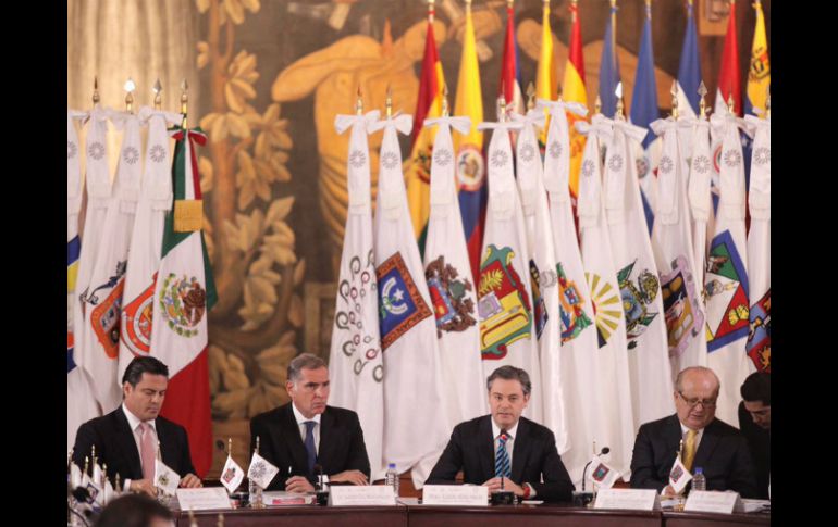 Aurelio Nuño presenta el Nuevo Modelo Educativo 2016 a la Conferencia Nacional de Gobernadores. TWITTER / @nunezarturo