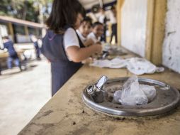 Agua potable gratuita y de calidad en sus planteles educativos. EL INFORMADOR / ARCHIVO