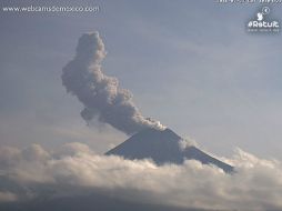 Imagen de volcán compartida por el coordinador Nacional de Protección Civil. TWITTER / @LUISFELIPE_P