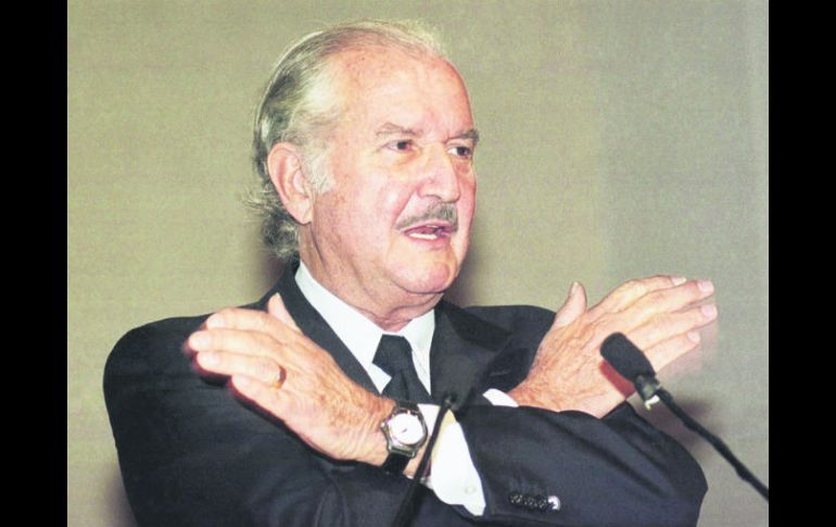 Carlos Fuentes. La obra del escritor formará parte de la presencia literaria que nuestro país llevará a la FIL de Lima de 2017. NTX /