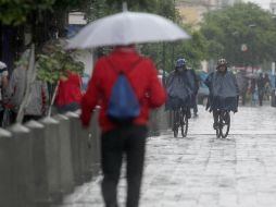 La lluvia que inició la madrugada de este viernes causó graves daños en la ZMG. EL INFORMADOR / A. Hinojosa