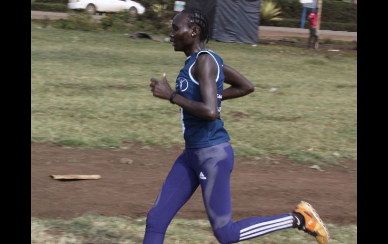 ''Es importante porque sé que voy a representar miles de refugiados alrededor del mundo dijo Anjelina Nadai, atleta. AP / K. Senosi