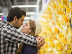 Una pareja feliz es un equipo. Olvídate de las pequeñeces sobre 'quién lavó los platos ayer y quién trajo más dinero a la casa'. EL INFORMADOR / ARCHIVO