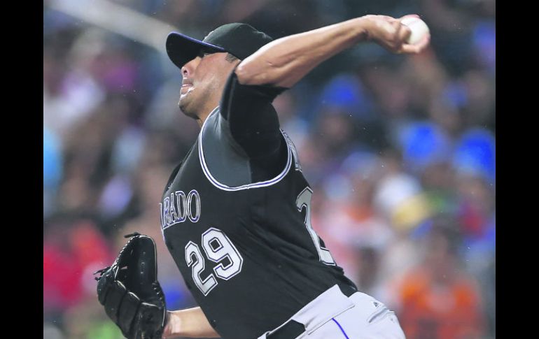 Jorge De La Rosa. El pitcher (7-7) permitió dos anotaciones en seis innings. AFP /