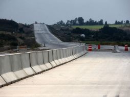 La obra se construye con concreto hidráulico con las más altas especificaciones, señala Comunicaciones y Transportes. EL INFORMADOR / ARCHIVO