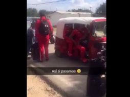 El cuadro mexiquense utilizó servicios de mototaxis para escapar del lugar. TWITTER / @AaronGalindoMX