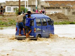 Las intensas lluvias del monzón azotan India tras dos años consecutivos de sequía. EFE / Y. Arhab