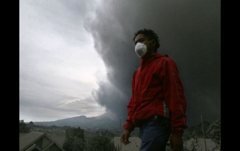 Más de 13 mil personas han sido evacuadas por erupciones volcánicas desde el año pasado. AFP / ARCHIVO