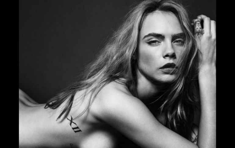 Delevingne también revela que fue a la edad de 18 años cuando perdió la virginidad. ESPECIAL / esquire.com