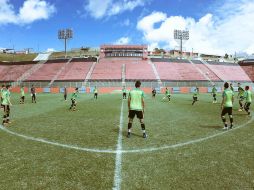 Este sábado, los jugadores del Tri Olímpico realizaron entrenamiento. TWITTER / @miseleccionmx