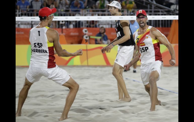 España buscará el podium en voleibol en Río 2016. AP / P.Josek