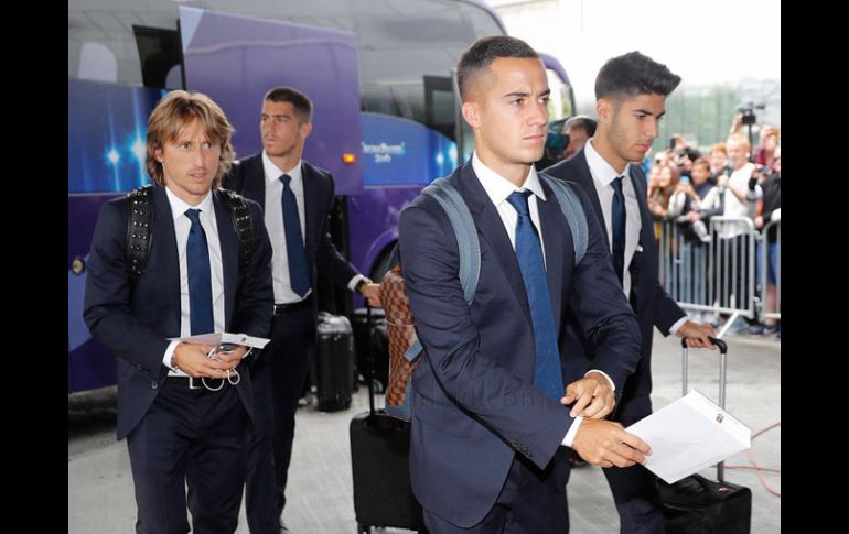 Los jugadores del Real Madrid llegan a Trondheim, sede del partido de la Supercopa. TWITTER / @realmadrid