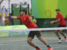 Los mexicanos buscando un punto en el encuentro. MEXSPORT / O.Aguilar