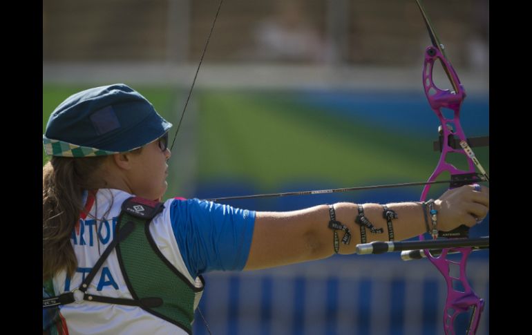 Guendalina Sartori, Lucilla Boari y Claudia Mandia acabaron su participación de tiro con arco en la cuarta posición. MEXSPORT / O. Aguilar