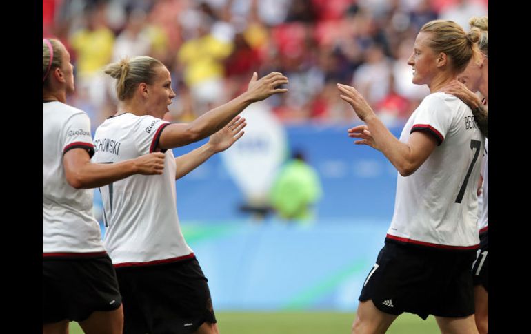 Las alemanas celebrando un gol anotado en fase de grupos AP / E.Peres