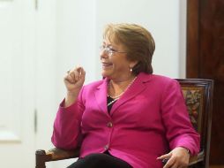 La presidenta anuncia que en máximo de 10 años se aumentará la tasa de cotización con cargo exclusivo de los empleadores. EFE / E. González