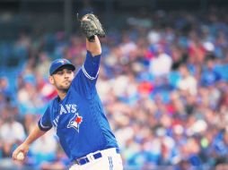 Marco Estrada. El mexicano permitió tres carreras y siete imparables ayer ante los Rays. AP / N. Denette