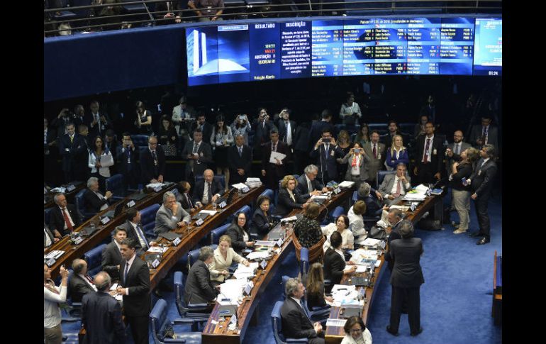 Rousseff será despojada de su mandato si así lo decide una mayoría calificada de 54 votos entre 81 posibles. EFE / C. Gomes