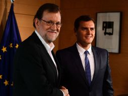 Solamente Ciudadanos está dispuesto a respaldar a Rajoy, lo que sería insuficiente para formar un gobierno. AFP / G. Julien