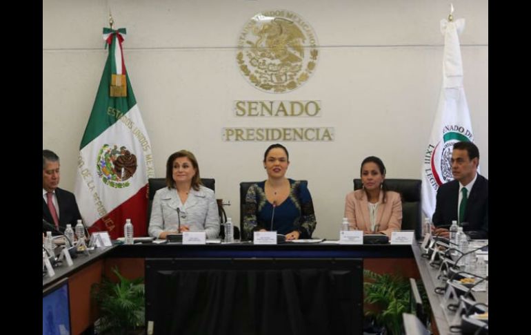 En este encuentro, Gómez González informará a los senadores sobre el enfrentamiento del pasado 19 de junio. TWITTER / @ArelyGomezGlz