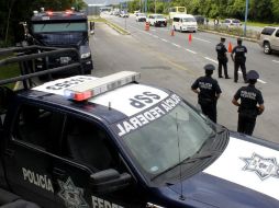 La Policía Federal ubica la caja en una empresa de paquetería y mensajería al interior de la terminal aérea. NTX / ARCHIVO