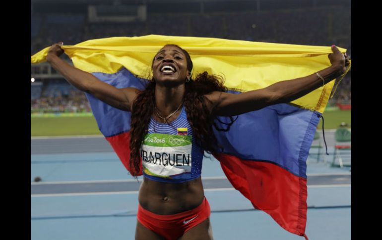 Cuatro años después de ganar en Londres 2012 la medalla de plata, Ibargüen se ciñó los laureles olímpicos. AP / M. Dunham