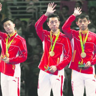 China mantiene su reinado al ganar oro por equipos