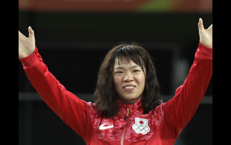 La japonesa Risako Kawai saludando a la gente que estuvo presente en la arena. AP / C.Riedel