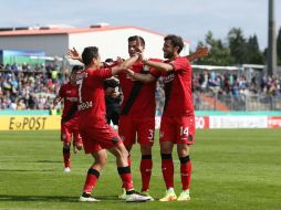 Bayer Leverkusen avanzó a la segunda ronda  de la Copa alemana. TWITTER / @bayer04_es