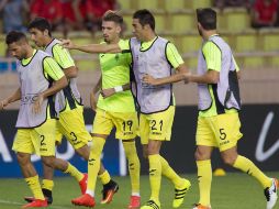 Villareal entrenando previo al partido en Mónaco. TWITTER / Villareal CF