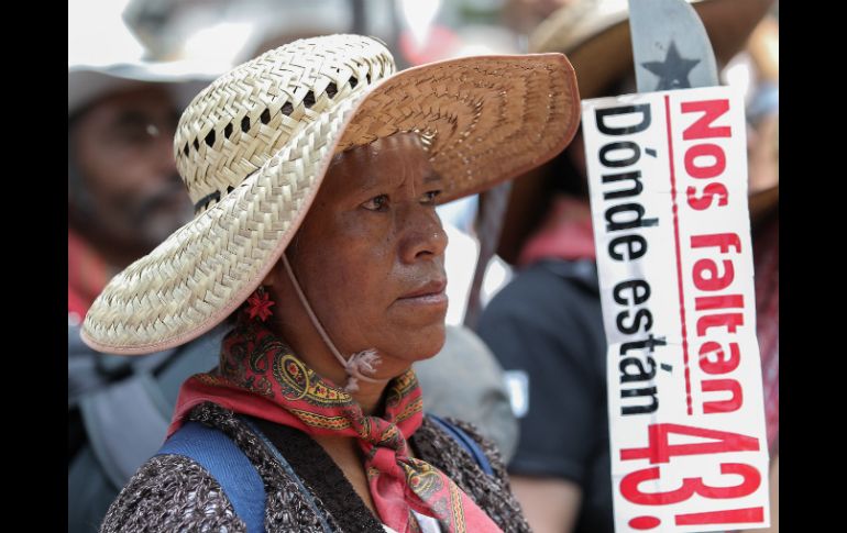 Los padres de los normalistas acusan a Zerón de Lucío como responsable de elaborar la ''verdad histórica''. EFE / ARCHIVO