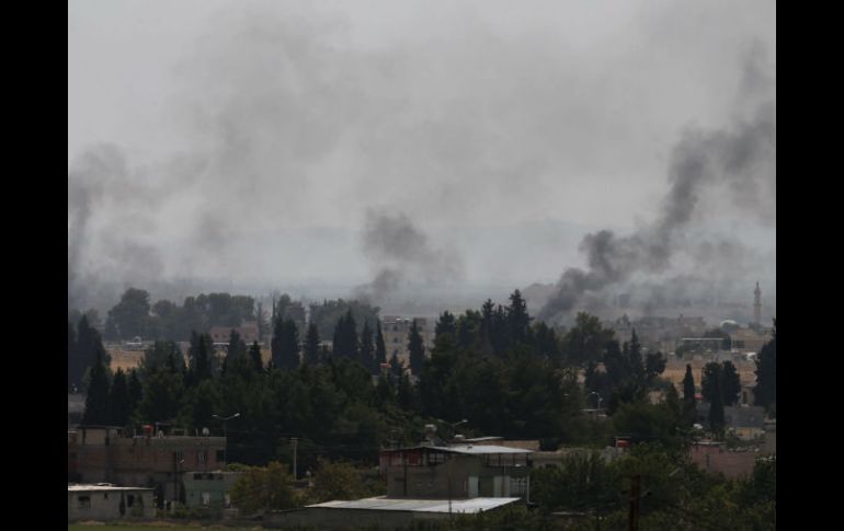 Los kurdos aseguraron ayer a Ankara que pagará cara su injerencia directa en Siria. EFE / S. Suna