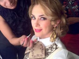 Mientras tanto, 'La Chule' continúa trabajando en el teatro y las telenovelas. TWITTER / @aracelyarambula