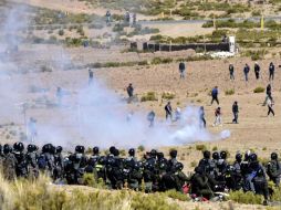 Los mineros se manifiestan contra una ley sobre sindicatos promulgada por el presidente Evo Morales. AFP / A. Raldes