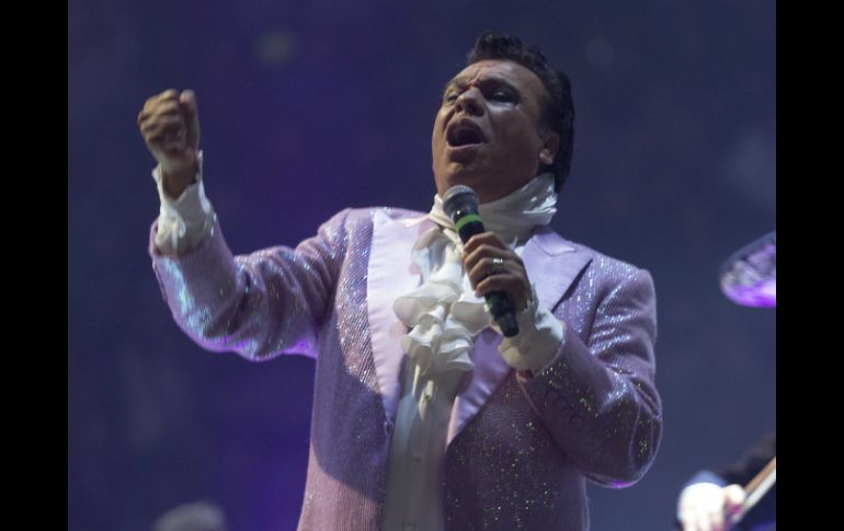 Armando Manzanero aseguró que el recuerdo que tiene de Juan Gabriel es el mismo que tiene todo el público. NTX / ARCHIVO