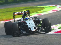 Sergio Pérez. Fue quinto en su primera ronda de entrenamientos en Monza, y en la segunda, en lugar 13. AFP /