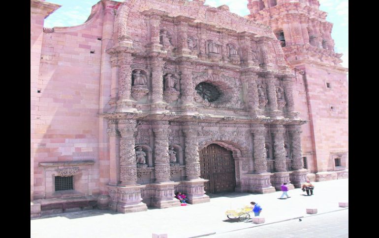 Majestuosa. La vista se regordea en la belleza que ofrece la Catedral de Zacatecas. EL INFORMADOR / ESPECIAL