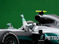 Éste es el primer triunfo de Rosberg en Monza, y con este resultado llega a 21 victorias en su carrera. AFP / G. Bouys