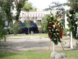 Desde el domingo, la carroza que trasladará la urna está dentro de la casona destinada a ser museo. NTX / E. Jaramillo