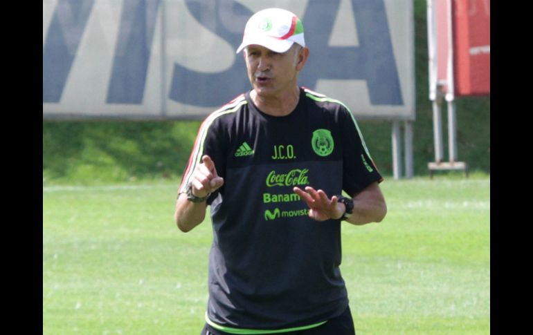 Juan Carlos Osorio, director técnico de la Selección mexicana afirma que no cambiará su forma de trabajar. SUN / JMA