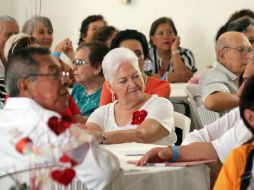 Entre las mujeres de la tercera edad, las relaciones sexuales satisfactorias podrían incluso reducir el riesgo de hipertensión. EL INFORMADOR / ARCHIVO