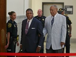 Bill Cosby lució notablemente más saludable cuando llegó al juzgado para la audiencia previa al juicio. AFP / M. Bryant